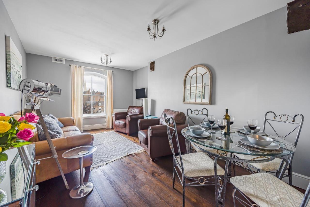 Woodsmill Quay Riverside Apartment - Heart Of York Bagian luar foto